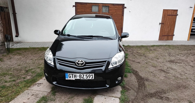 Toyota Auris cena 29900 przebieg: 158000, rok produkcji 2011 z Nidzica małe 466